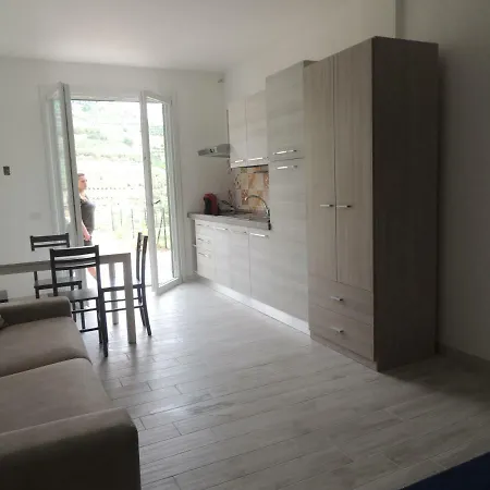 公寓 Agriturismo Un Mare Di Fiori *