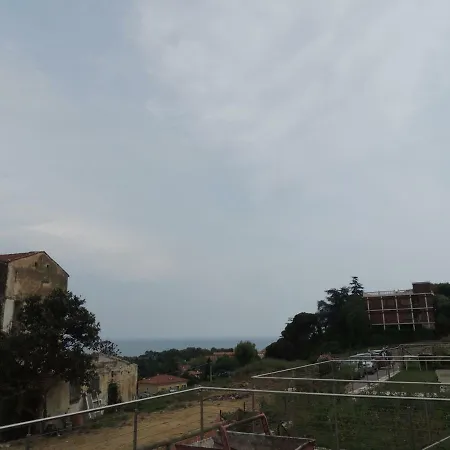 公寓 Agriturismo Un Mare Di Fiori 文蒂米利亚