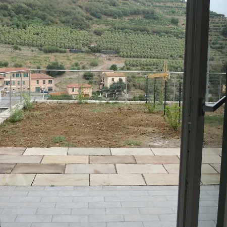 Agriturismo Un Mare Di Fiori * 文蒂米利亚