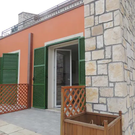 Apartamento Agriturismo Un Mare Di Fiori Ventimiglia